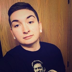 Meet your Posher, Stevie